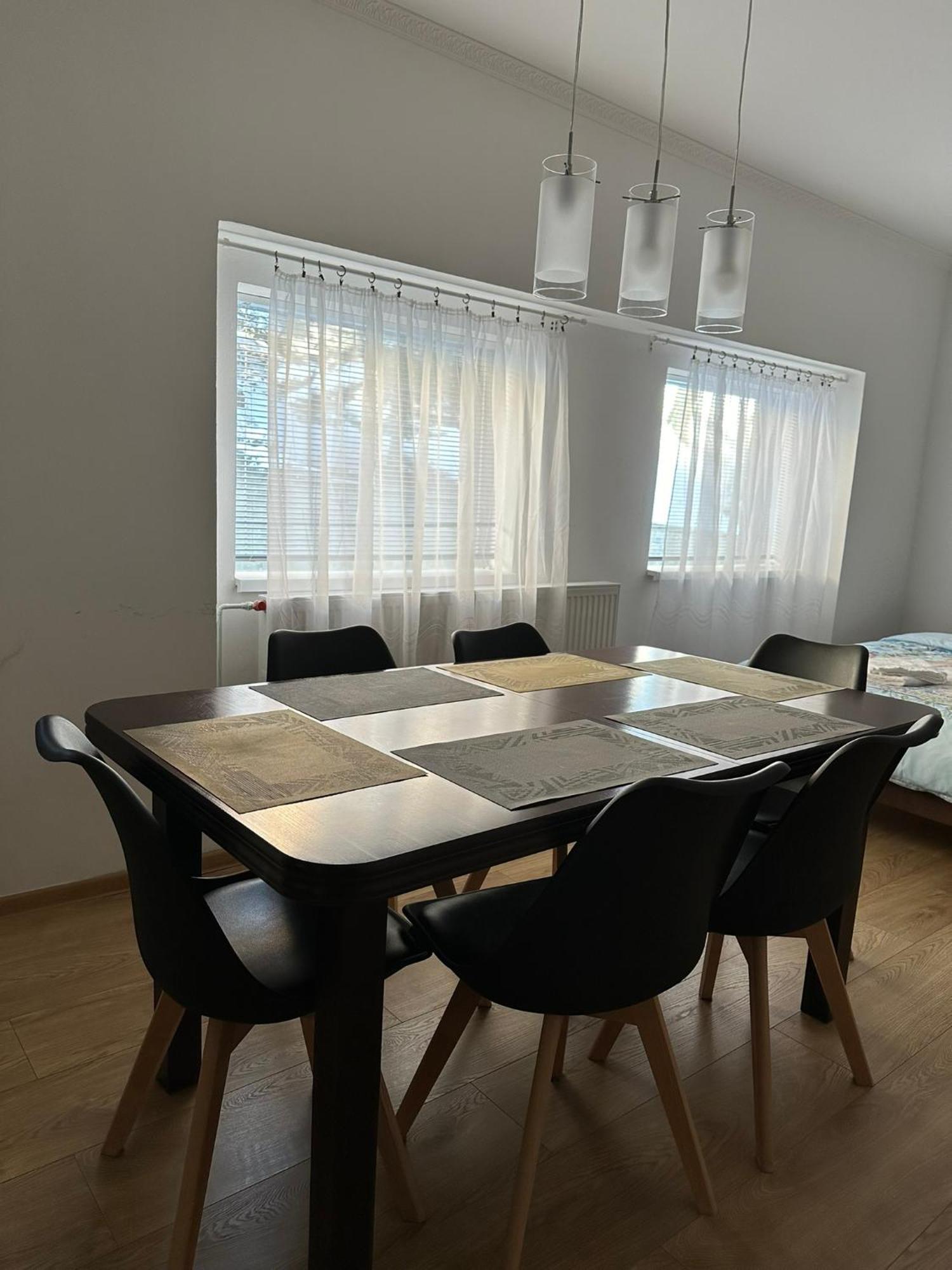 Apartman V Krusnych Horach-Free Parking Jachymov Bagian luar foto