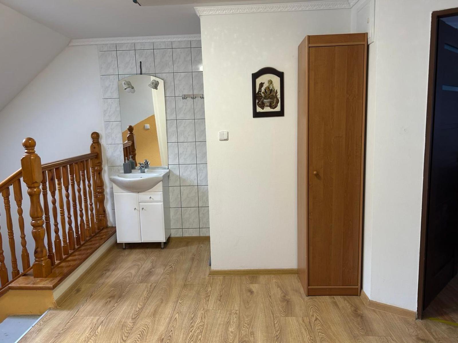 Apartman V Krusnych Horach-Free Parking Jachymov Bagian luar foto